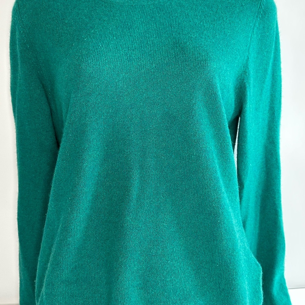 Tahari Teal Crew Neck Sweater - Picture 4 of 6